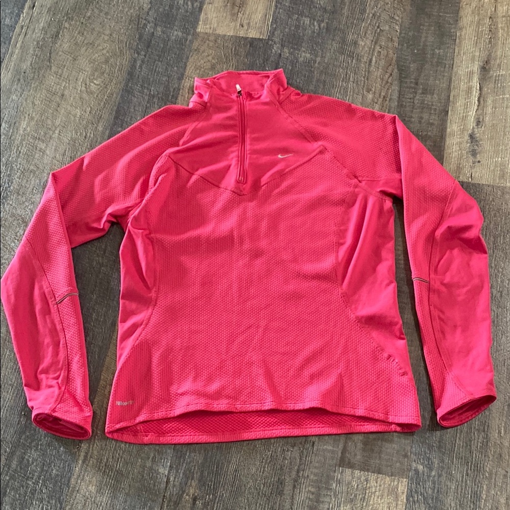 Nike Women’s Long Sleeve Pink Athletic Top, L